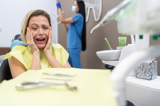 Best Emergency Denture Repair in Harvey, ND